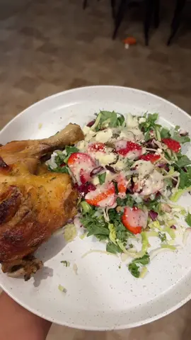 La mejor ensalada si la ven comprenta la recomiendo 