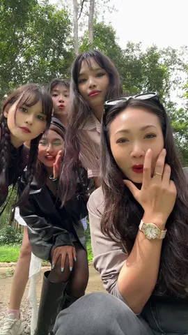 Girls trip ❤️#trendtiktok #fypシ @Royal@Tutu@Dardar@Kitkit@Nweni 