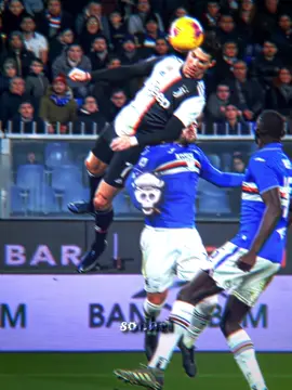 crazy header 🦾 #cristianoronaldo #edit #ronaldo #fyp #football #aftereffectsedits #phonk