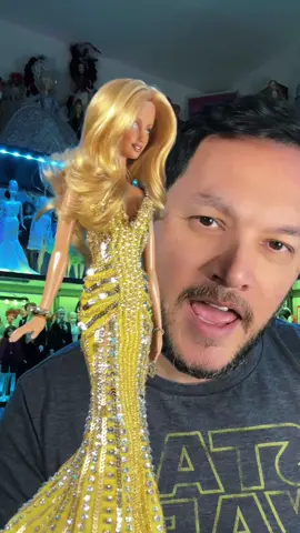 Mario and Gianni of Magia2000 created this hand crafted golden glory of a OOAK Barbie. Every single seed bead, sequin, bugle, whatever was stitched or embroidered by hand onto this gown just like the couture houses do. #barbie #ooak #magia #italy #golden 