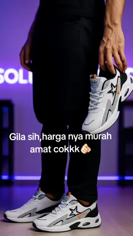 Emang ada sepatu semurah dan sekeren gini#OOTD #sepatusneakers #berkualitas #sepaturiding #anakmotor 