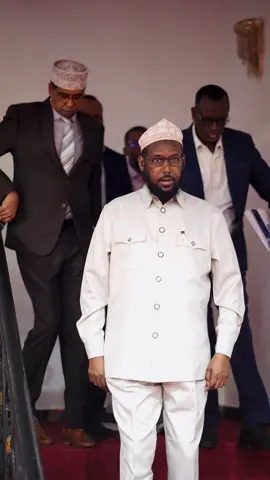 Wasiir Sheekh Mukhtaar Roobow