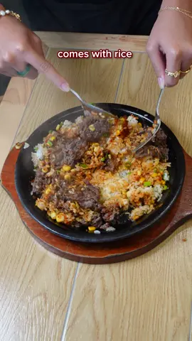 Oops gotta move quick before she steamrolls  through my spicy garlic beef pepper rice! #sizzlinglunch #bayareaeats #japanese #bayareatodo #bayareafoodie #Foodie #food #hotplate