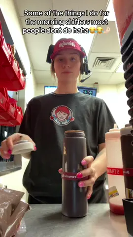 If you hate on me for working at Wendy’s then keep scrolling instead of hating🫶🏻🙌🏼🤌🏻 #fyp #foryou #wendys #stocking #momma 