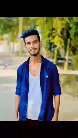 আসলেই এখন একজন কে দরকার 😁😁#trending #সরকারমশাই #foryoupage #newtrend #foryoupage @Trishna Roy 