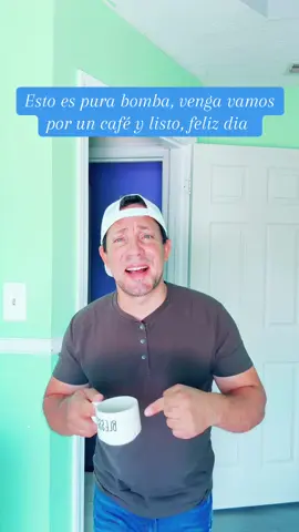 Un buen café en la mañana te cambia la vida y te alegra el día 🤣, pura bomba#humor#bomba#dancing#trending#unbuencafeporlamañana