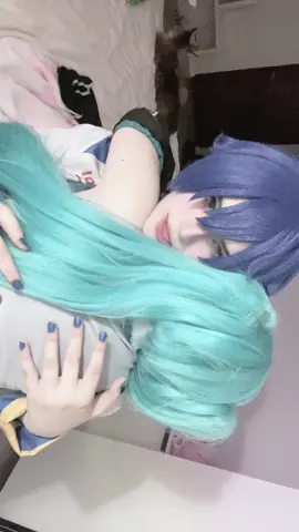 мы не пьяные #каймику #kaimikucanon #miku #kaito #cosplay 