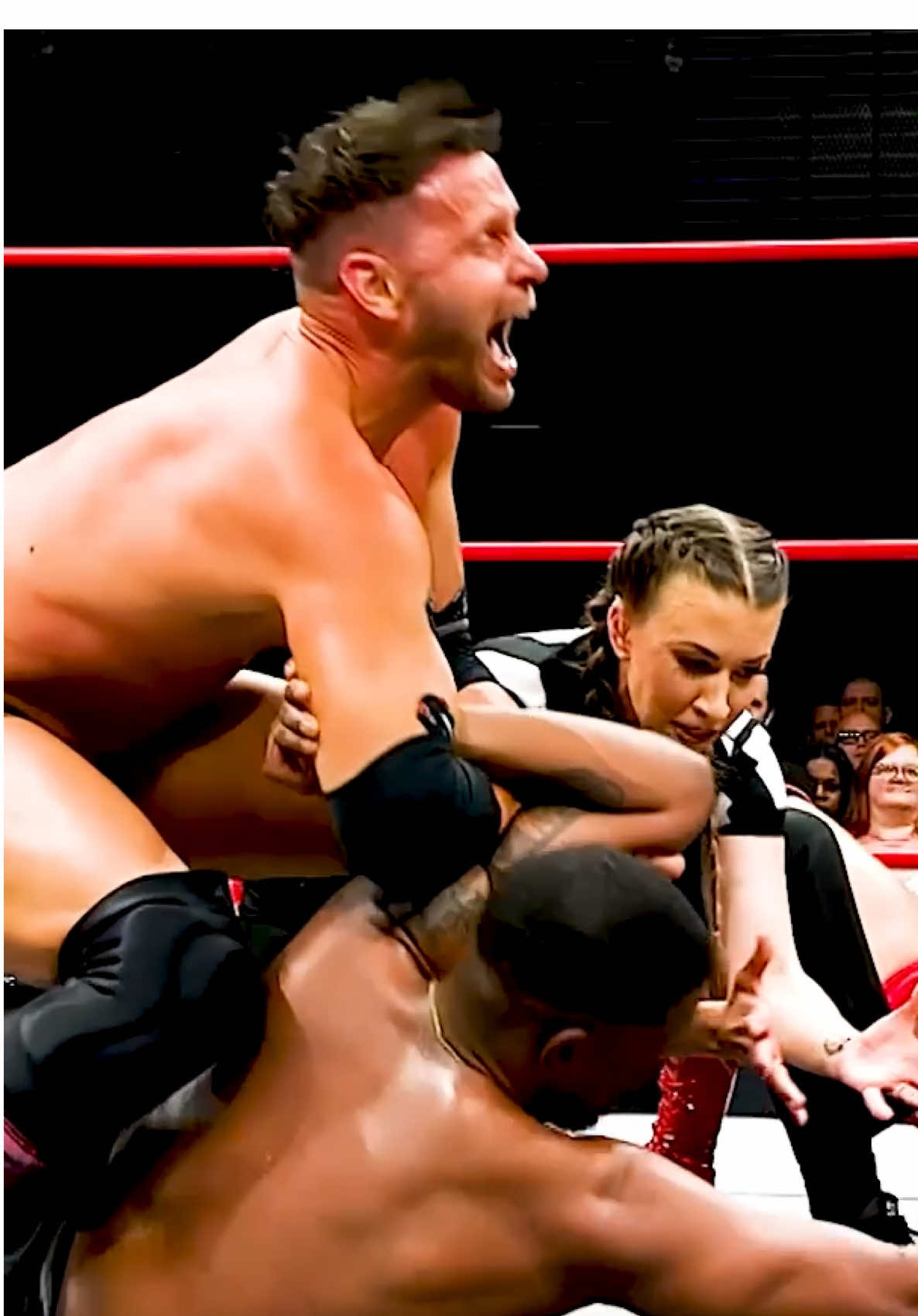 Lee Moriarty tapped! Nigel McGuinness won the Technical Spectacle and advanced to AEW x NJPW #ForbiddenDoor to face Zack Sabre Jr. for the IWGP World Heavyweight Championship!