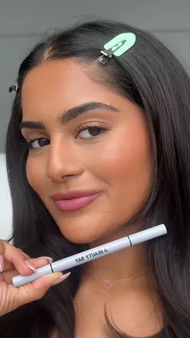 Bushy brows at home made easy 🤭 @anjali.gohil 🖊️ #browpen #newness #bushybrows #laminatedbrow