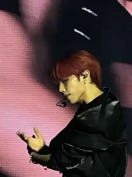 HE'S REALLY ATTRACTIVE #sunwoo #theboyz #4u 