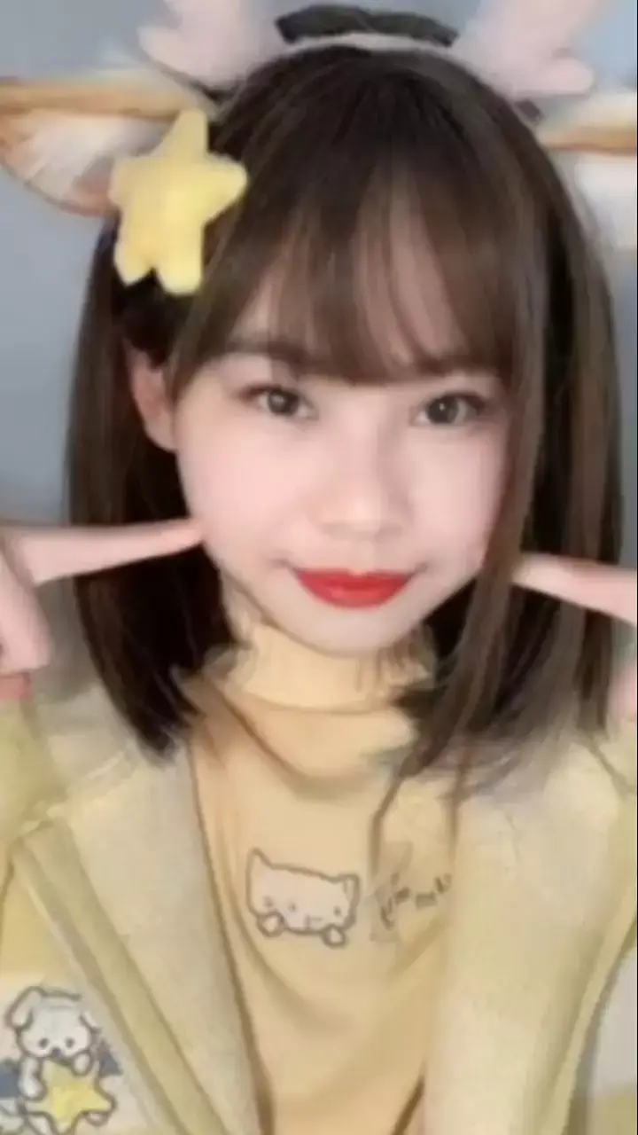 ချစ်ရင်❤❤❤လေးပေးနော်🥰🥰🥰