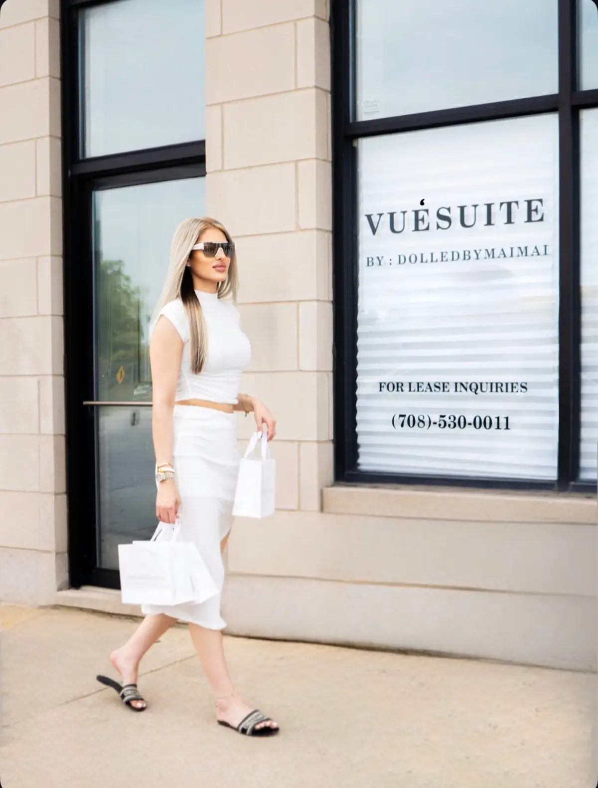Introducing VUÉSUITE By:DolledByMaiMai ✨ Where luxury meets vision. Your brand, your vibe, your creation—brought to life in a private, one-of-a-kind salon experience. Fully custom salon from top to bottom ! 💖 DolledByMaiMai Headquarters now officially houses our fulfillment center, private luxury salon, and exclusive salon suites—all designed with YOU in mind. After months of blood, sweat, and unstoppable hustle, I’m beyond grateful to finally share this dream come to life .  To every single one of you who’s followed me on this journey—thank you for believing, supporting, and celebrating every step. 💕 GRAND OPENING THIS SEPTEMBER ! @vuesuite @vuesuite @vuesuite @vuesuite  This isn’t just a salon—it’s a movement. A space to create, elevate, and indulge in the ultimate luxury experience. ✨ Thank you to my team 🙏  Photographer: @mvngomedia  - - - #chicago #hairextensions #hairextensionsalon #fypシ #fyp #hairtransformations #viral #luxuryhairextensions #salonowner #salon #hairbrand #chicago #chicagohairsalon #chicagosalonsuites #chicagosuites #vuésuite #dolledbymaimai 