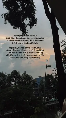 Người cũ là quá khứ. Bản thân ta mới là hiện tại và tương lai mà ai đó sẽ trân trọng. #fyppppppppppppppppppppppp #fypage #lovemyself #viralllllll #fyp 