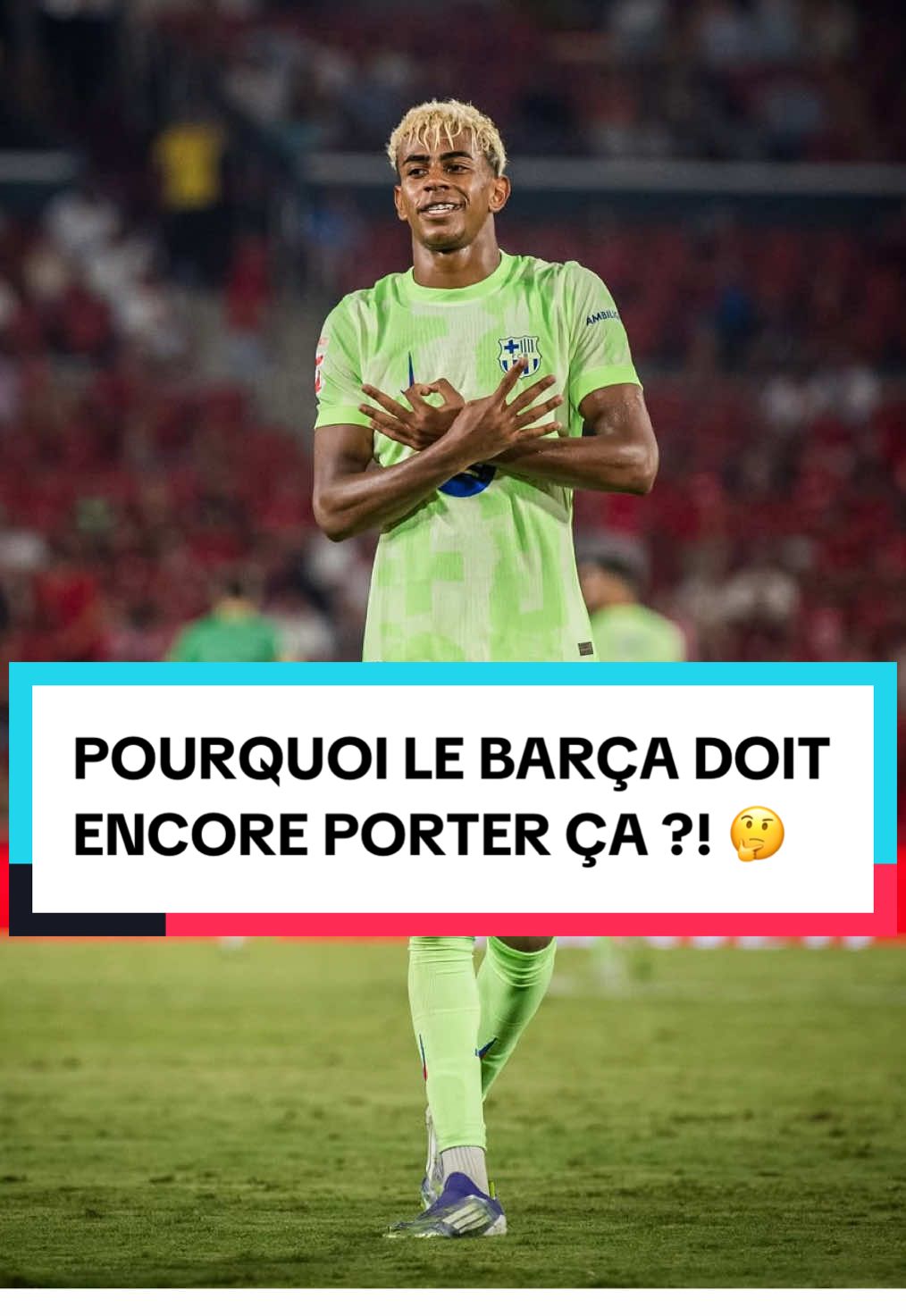 Pourquoi le FC Barcelone va devoir jouer avec un maillot de la saison dernière cette année ?! 🤔 Pour sa rentrée 2025 en Liga à Majorque, le Barça a porté son 3e maillot vert de 2024-2025... 😬 Un maillot qui aurait du finir dans les tiroirs mais que le Barça va être obligé de ressortir pour 2025-2026, on en parle dans cette vidéo 🆕 #footballtiktok #fcbarcelona #laliga #lamineyamal #sportstiktok 