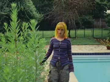 Hayley Williams - Glum #hayleywilliams #newmusic #paramore #tayloryork @hayley @Paramore 