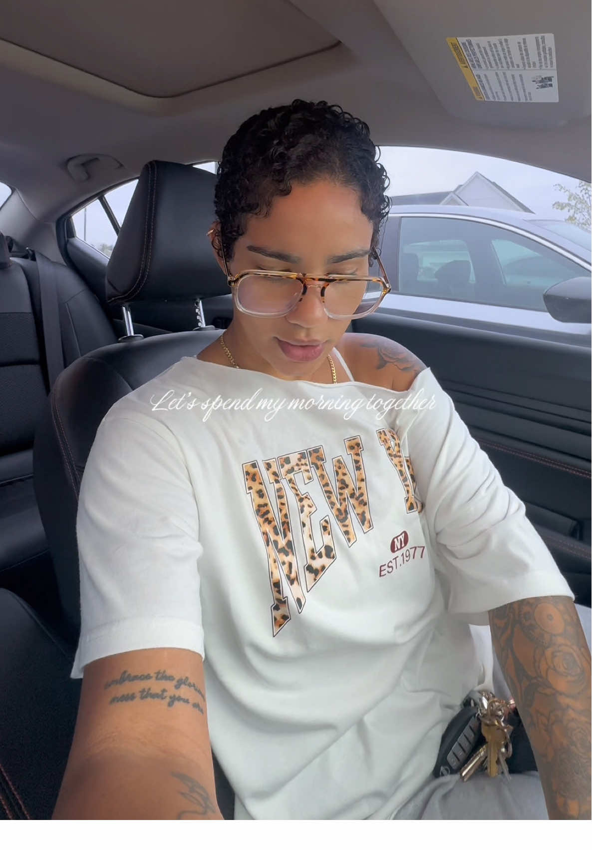 I love me some McDonald’s 😩 so bad yet so good.. oh well 🤭 On another note, I’m bringing back ‘day in my life’ mini vlogs. I missed creating these 🫶✨ #spendthedaywithme #dayinmylife 