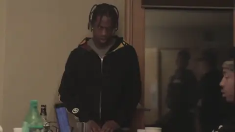 DB4R. #travisscott 