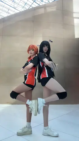 fem haikyuu on my mind @kristine ᯓ★ @tess :) #otakon #otakon2025 #haikyuu #haikyuucosplay #kagehina 