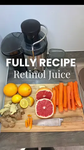 ✨Fully Retinol Juice Recipe 📋✨ 1 kg 🥕 1 kg 🍊  ½ kg 🍎🍏 1 Grapefruit 2 🍋  ½ kg 🫚 + Kurkuma  🇺🇸 The drink lasts chilled for 3-4 days and is best drunk in the morning because the body can best store it 🇩🇪 Das Getränk hält gekühlt 3-4 Tage und wird am besten Morgens getrunken da es der Körper am besten speichern kann #dermatologist #skincaretips #beautyhacks #viralvideos #forupage 