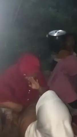 Wahai negaraku liat lah masyarakatmu di gunung baringin tapanuli selatan  jangan abaikan kami wahai negaraku tolong cabut izin PT.PLS  Jangan biarkan kami kelaparan karna lahan kami mau di ambil oleh perusahaan tersebut  Sampai kapan pun kami tidak rela tolong kami wahai negaraku @gerindra @Gibran Rakabuming  @visitsidimpuan @PDI PERJUANGAN  @Medan Talk @PARTAI GOLKAR @Demokrat Jabar  @bobbynst @DPR RI  @Gus Irawan  #fyppppppppppppppppppppppp #viral #TANAHUWILAYATSIGALANGAN #savemosapalanggunungbaringin #fyppp  @Ahmad Kaslan 