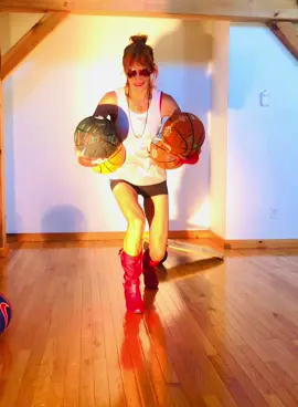 Dribbling 4 basketballs