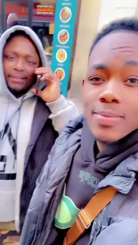 #guineenne224🇬🇳tiktok🤭😛😛bii #cotedivoire🇨🇮 #france🇫🇷paris #tiktokcotedivoire🇨🇮tiktok225pourtoi🤩🤩 #automobile 