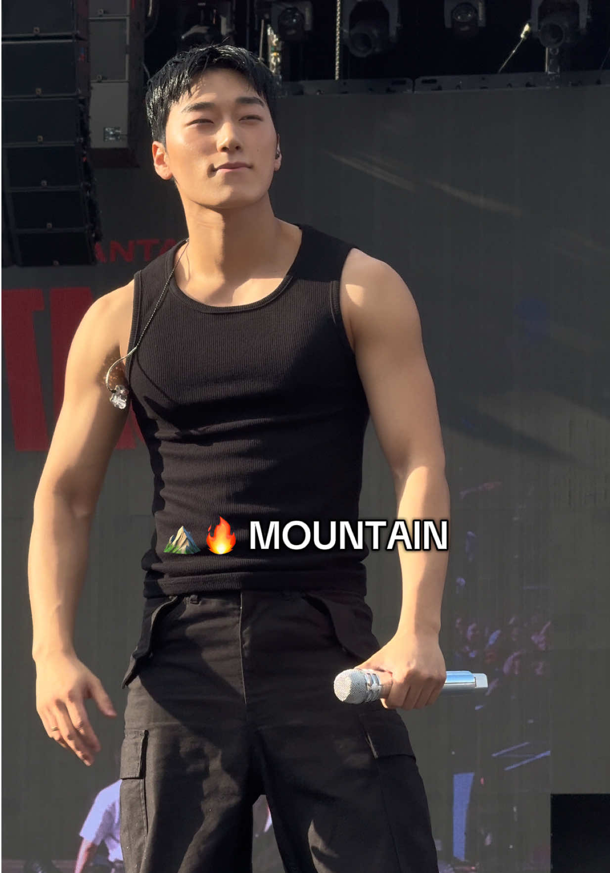 MOUNTAIN #SAN #ATEEZ #최산 #에이티즈 @ATEEZ_Official 