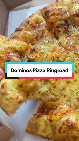 Makan Pizza Versi hemat? Domino’s Pizza Ringroad aja mumpung masih ada promonya #tiktokgo #dominospizza #ringroad 