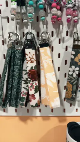 Lots of new drop items! #SmallBusiness #smallbusinesscheck #smallbusinessowner #shopsmallbusiness #shopsmall #smallbiz #smallbizlife 