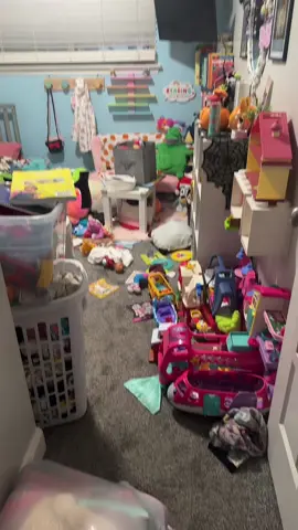 My favorite room in my house, yet the hardest to clean😅 #MomsofTikTok #cleaning #toddlerlife #playroom #disneyroom 
