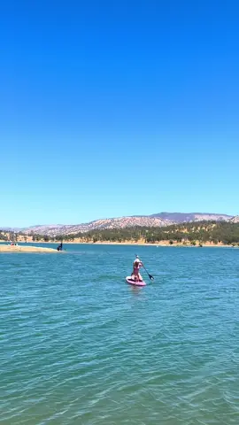 Unedited is better ✨ Experienced paddle boarders!! What advice would you give to a beginner? What is something I absolutely need to know? 💙 #fypage #fypシ  #paddleboard #tips #hacks 