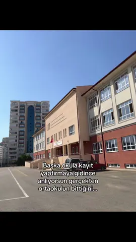 Ne yani ben artık ortaokul öğrencisi değil miyim? #kesfet #fyppppppppppppppppppppppp #mezun2025 #lise #şentepe 