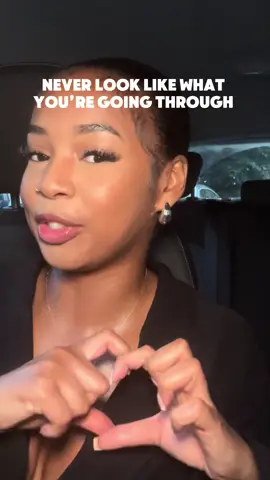 For the friends in the back 🫶🏽 Never look like what you’re going through #mondaymotivation #affirmations #lookgoodfeelgood #cleangirlmakeup #CapCut 