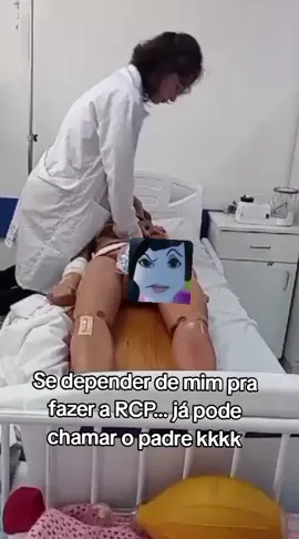 Não deu 1 min? 🤨🙄a primeira RCP a gente nunca esquece kkkkkkk #estagiario #tecnicodeenfermagem #RCP #rcp 