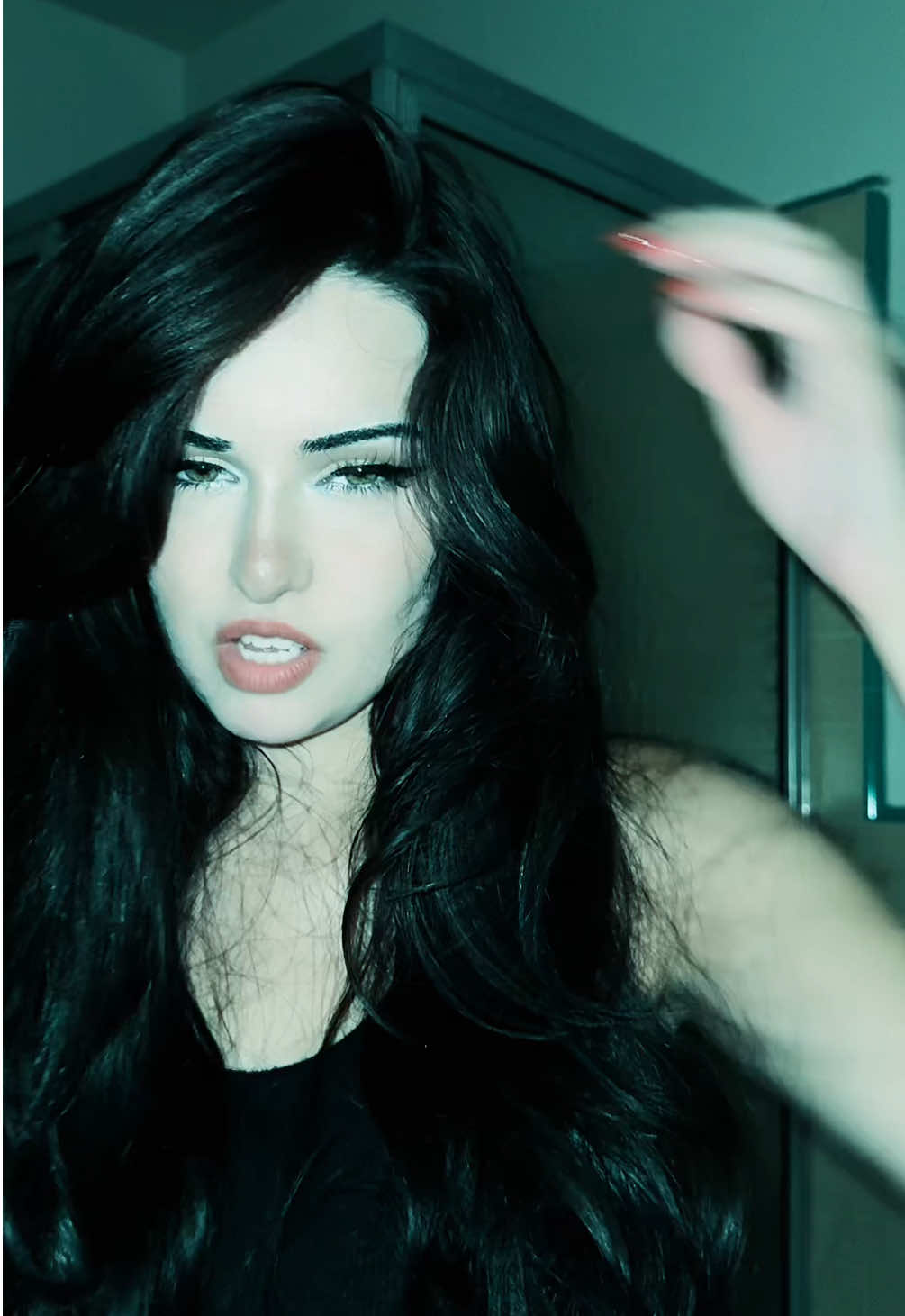 my hair isn’t dark enough tbh #smashingpumpkins#alt#emo