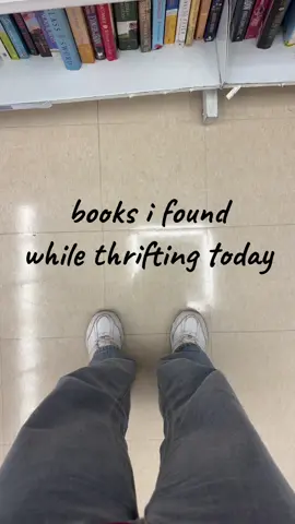 selection was amazing today 😍 #thrift #goodfinds #thriftingbooks #BookTok #bookhaul 
