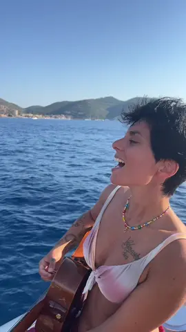Che il mare amplifichi la voce ✨ #strade 