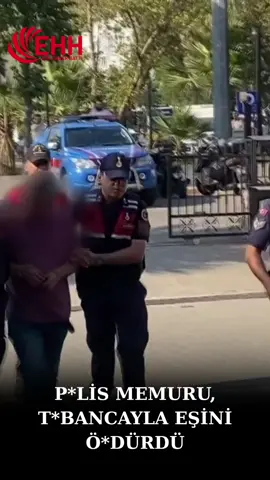 Aydın'ın Nazilli ilçesinde boşanma aşamasındaki eşini t*bancayla ö*düren polis memuru gözaltına alındı. Alınan bilgiye göre, İlçe Emniyet Müdürlüğünde görevli polis memuru H.D, boşanma aşamasındaki eşi Burcu D'nin Zafer Mahallesi 107 Sokak'taki iş yerine gitti. Burada çıkan tartışma kavgaya dönüşmesi üzerine Burcu D, aynı sokaktaki başka bir iş yerine sığındı. İş yerine giden H.D. t*bancayla eşine a*eş etti. İhbar üzerine bölgeye polis ve sağlık ekipleri sevk edildi. Ağır yaralanan kadın, ambulansla götürüldüğü Nazilli Devlet Hastanesi'nde kurtarılamadı. Şüpheli g*zaltına alındı.