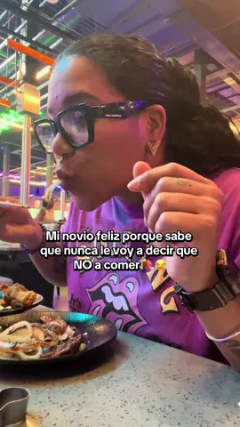 Siempre SIII a comer 🫢😂✨ #couplesgoals #amocomer #couplesdate #parejas #koreanbbq 