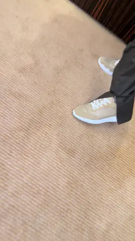 👑🦅