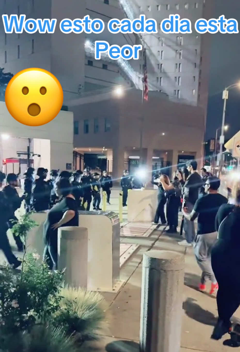 Detenido afuera de el edificio Federal #tiktoklive #livehighlights #tiktokviral #festival 