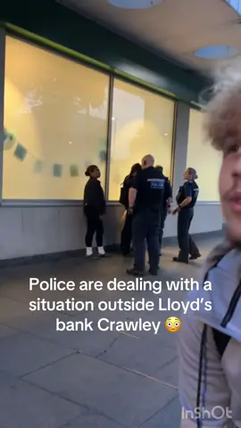 Police dealing with a situation outside Lloyds bank 😳  #police #incident #problem #investigation #trouble 