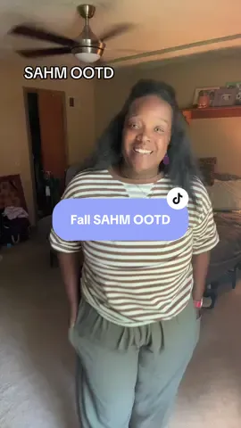 #apronbelly #mompooch #fallaesthetic #sahmlife 