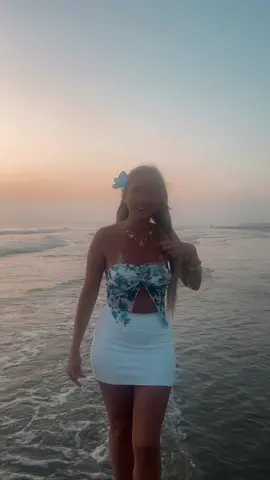 🌊🌊#pourtoi #foryou #prt #fyp #plage 