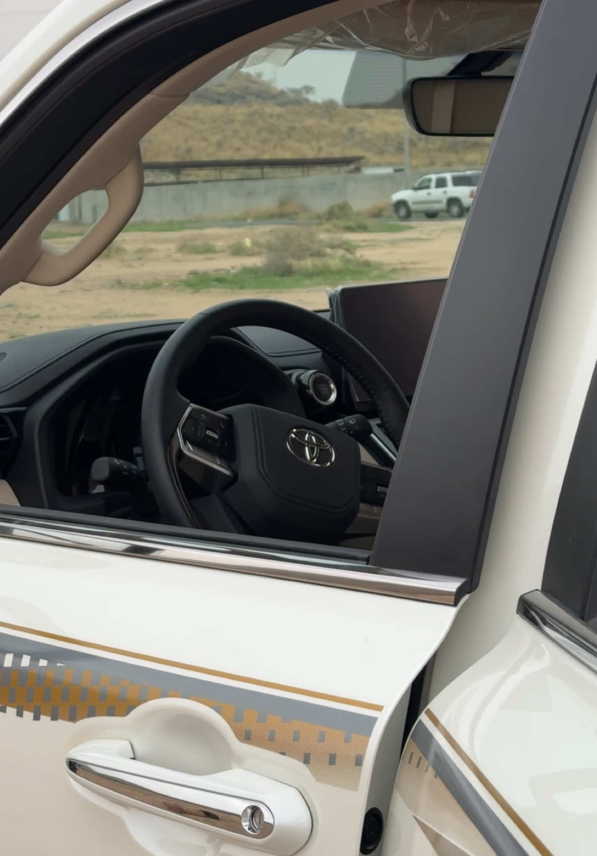نظر عيني و مناي و مطمعي 🤎*ما شاء الله*