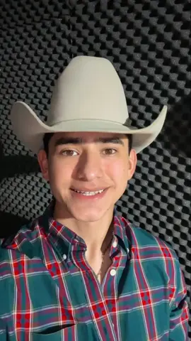🚨 Este viernes 5 de septiembre 🚨 La fiesta norteña llega a Los Rieles con la energía y el talento de Israel Morales 🎤🎶 Prepárate para una noche llena de música, baile y euforia en el mejor ambiente de Saltillo. 📍 Periférico Luis Echeverría 1550, Col. Cumbres, Saltillo, Coahuila 📲 Reservaciones: 844-590-0654 | 844-132-8517 🎟️ Venta de boletos en el lugar del evento #saltillo 