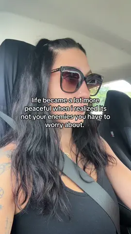 unfortunately. #workingmomlife #workingmom #momsidehustles #mombusinessowner #mom 