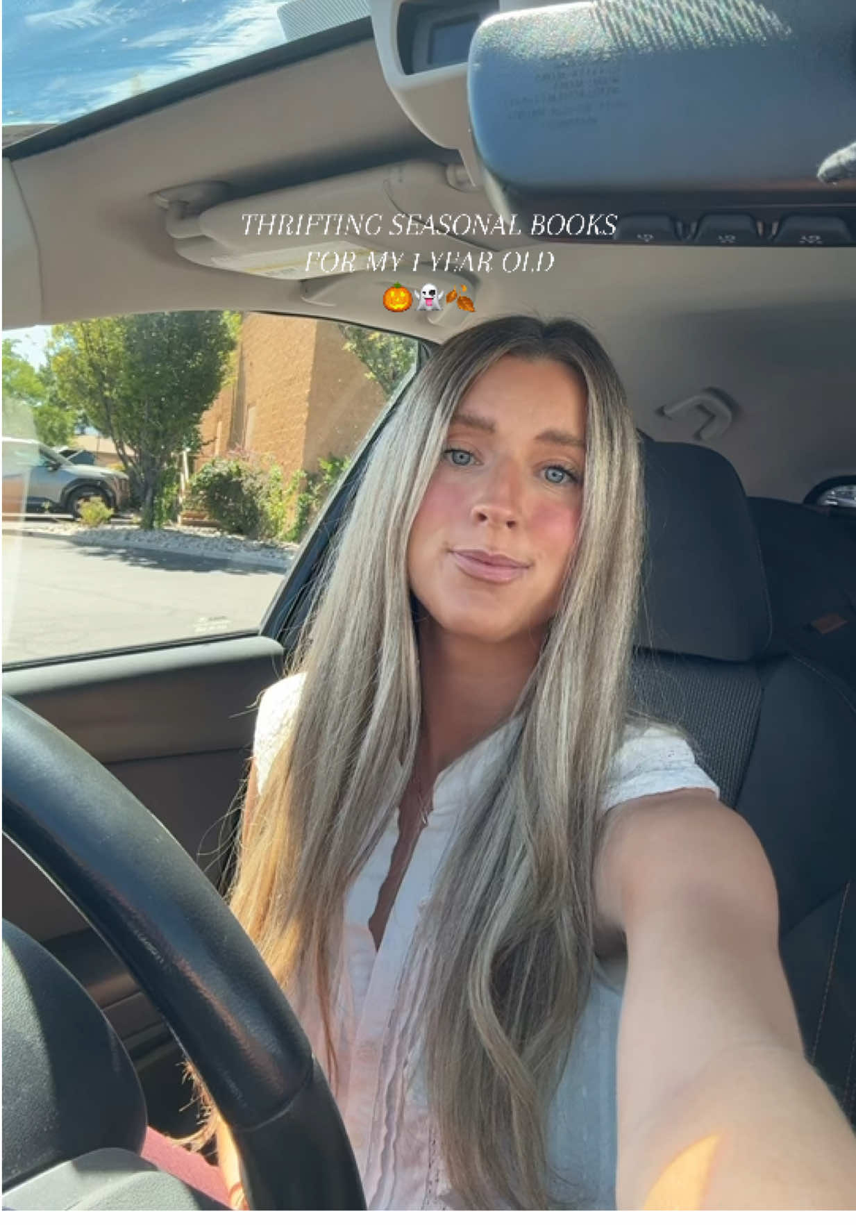 a little thrifting vlog if you will #seasonalbookrotation #MomsofTikTok #smallcreator #Vlog 