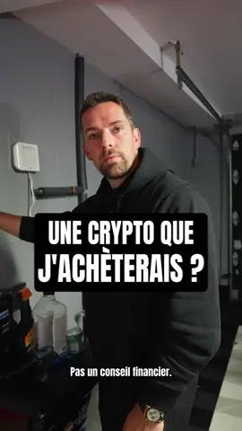 Si j’étais sur le point d’acheter une crypto bientôt, laquelle choisirais-je ? Si tu veux voir mon analyse complète du mois d’août, rends-toi sur ma chaîne YouTube (lien en bio). Ceci n’est pas un conseil financier.