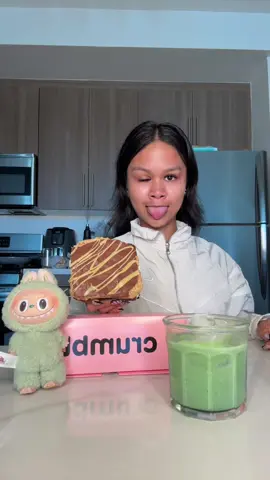 Crumbl dubai chocolate labubu brownie and matcha 😜😨